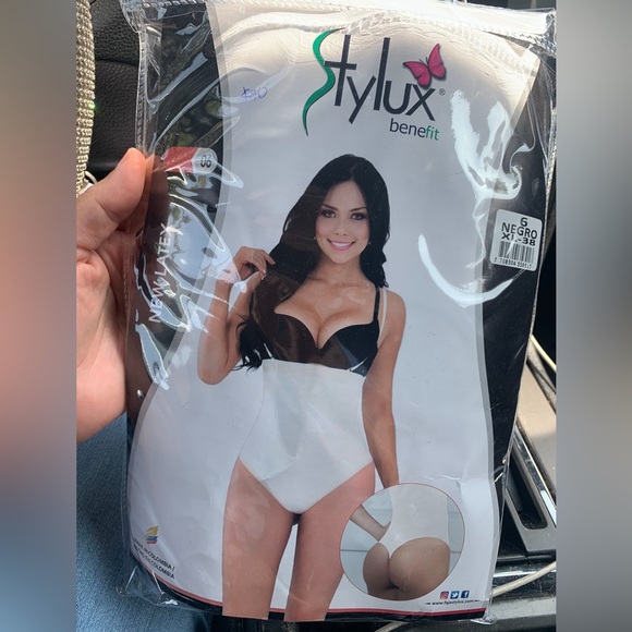 Styluxe Other - Styluxe‎ colombian black Latex faja size Xlarge